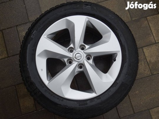 Nissan Qashqai 17" 5x114,3 ET40 gyári alufelni 215/60R17 Nexen 4S