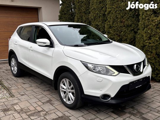 Nissan Qashqai 1.6 DIG-T N-Connecta Radarok Tem...