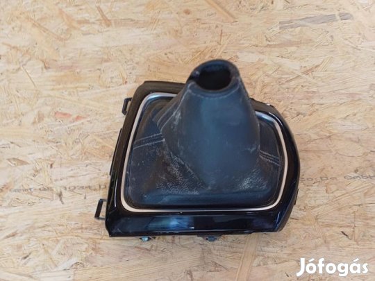 Nissan Qashqai J11 (2016-2020) Váltószoknya