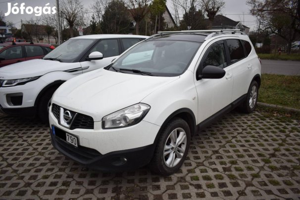 Nissan Qashqai Qashqai+2 1.5 dCi Tekna 7 személy