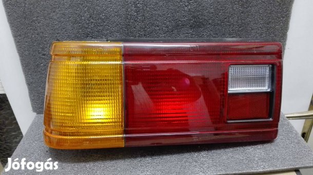 Nissan Sunny B11 hátsólámpa bal 1982-1984