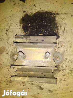 Nissan Terrano Váltótartó Bak