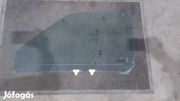 Nissan Terrano WD21 87- Bal oldali első ajtó lejáró üveg ablak 0074