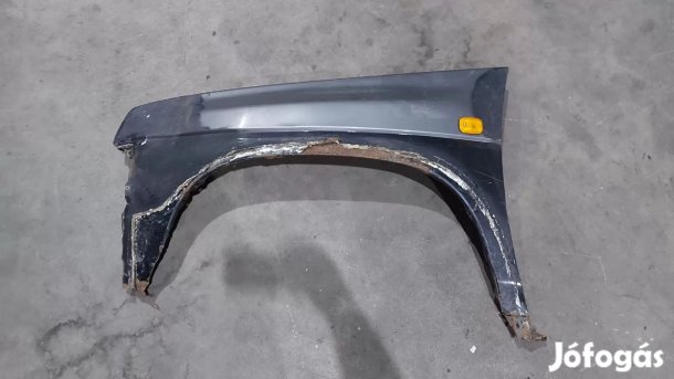 Nissan Terrano WD21 87- Bal oldali első sárvédő sár védő ív elem 0061