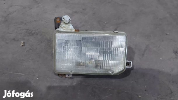 Nissan Terrano WD21 87- Jobb első lámpa fényszóró búra foglalat 9990