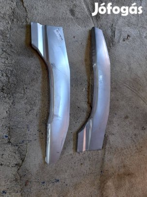 Nissan Terrano első sárvédő felső javító panel