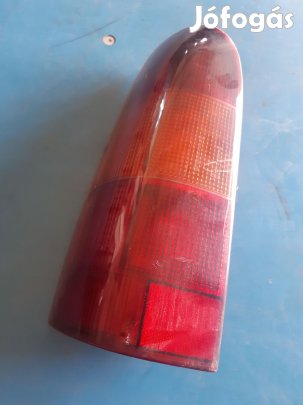 Nissan Vanette Cargo Bal Hátsó Lámpa