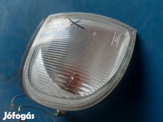 Nissan Vanette Cargo Jobb Első Index / Irányjelző