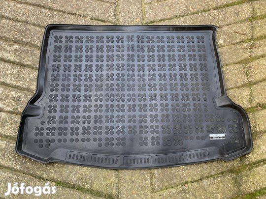 Nissan Xtrail csomagtértálca, 7 szem