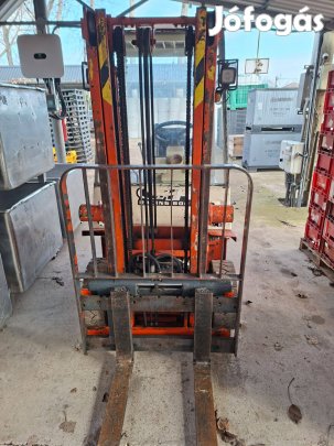 Nissan gázüzemű targonca komplett