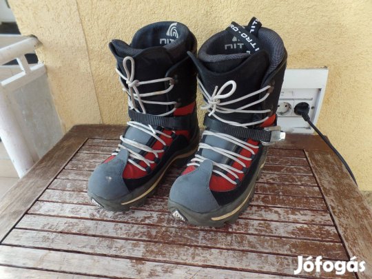 Nitro Snowboard Bakancs 260 mm EUR 40