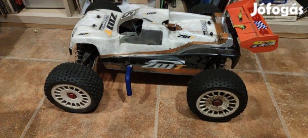 Nitrós rc truggy, rc autó eladó 1:8 méretben