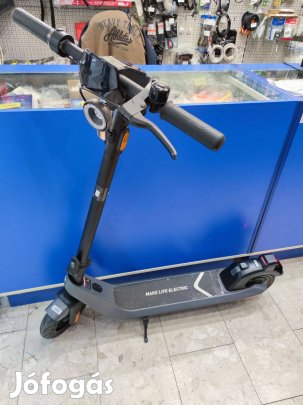 Niu Kqi2 Pro 300W elektromos roller