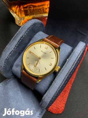 Nivada zsebóra beépítés karóra üveg hátlappal