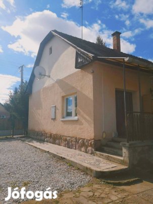 Nógrádban Ipolyszögön 93 nm-es családi ház eladó