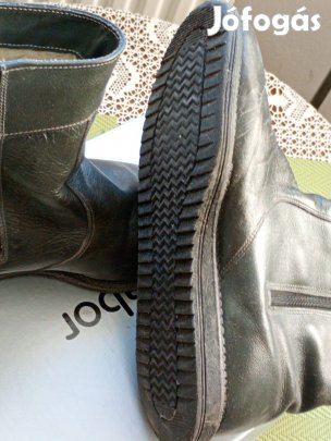 Női 39 fekete Minőségi Bőr bélelt csizma eladó 6000ft óbuda