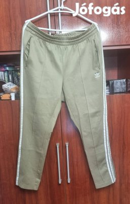 Női Adidas  melegítő nadrág 20-22-es 