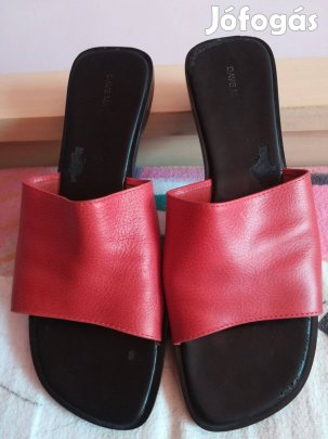 Női Dawe Mayer 40-méretű valódibőr felsőrésszel,papucs,piros!/67