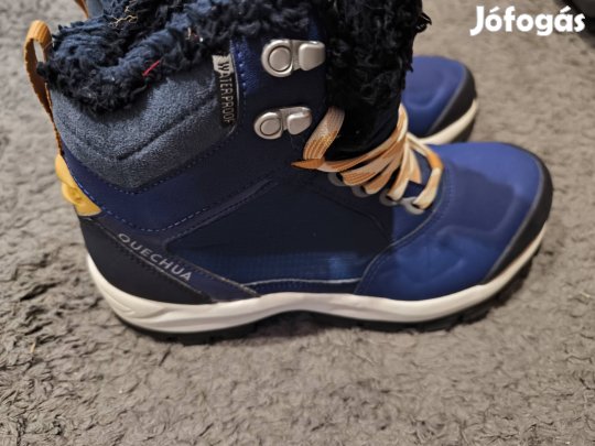 Női Decathlon bakancs 