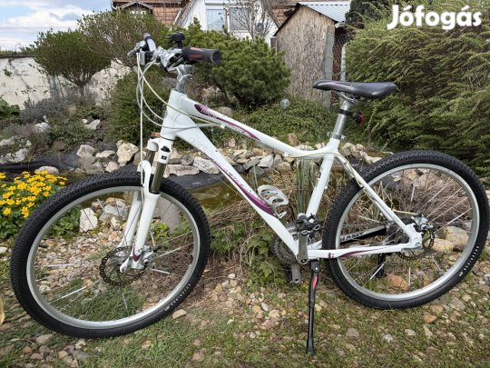 Női Giant Revel 3 bicikli