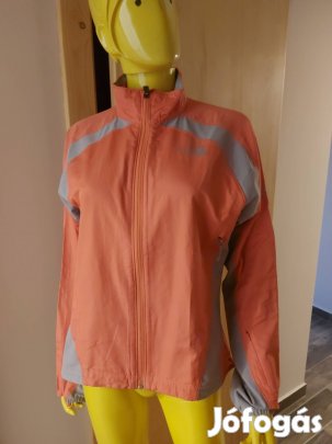 Női M es North Face felső. 