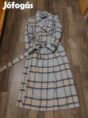 Női S es S,nsay kabát.