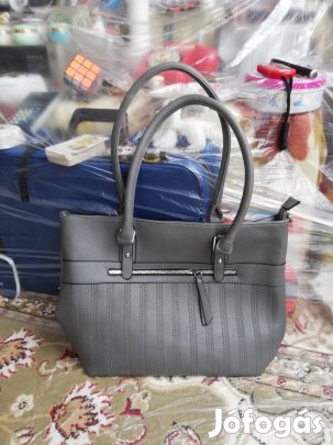 Női Táska Tökéletesen új 