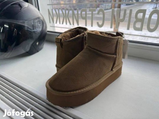 Női Uggs Reserved