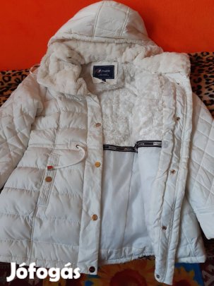 Női Új, bundás, kapucnis dzseki,M-L méret, 9800 ft,