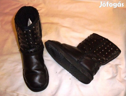 Női -Tini szegecs mintás csizma