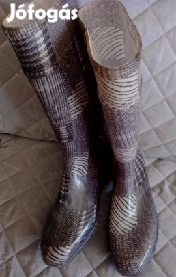Női, lila mintás új gumicsizma,40-méretű,Bécsben vásárolt!/61