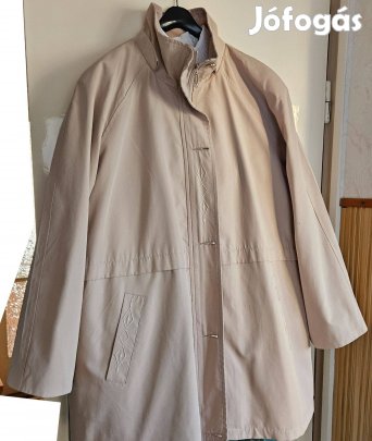 Női ballonkabát kapucnival