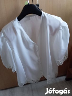 Nöi blúzok 38-as méretben