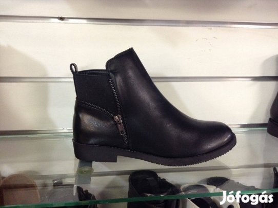 Női boka csizma