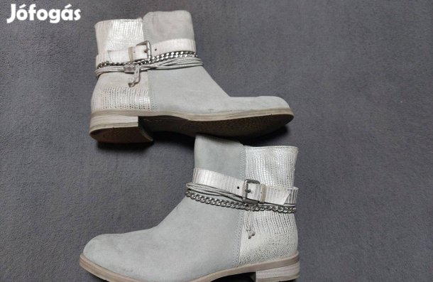 Női bokacsizma 39. Alig használt