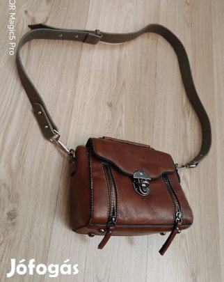 Női bőr crossbody kistáska
