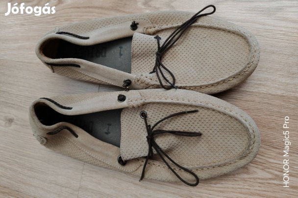 Női bőr mokaszin 40