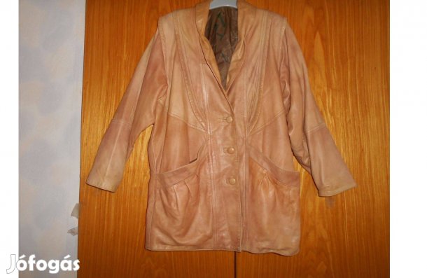 Női bőrkabát - Olaszból. M -es. Kényelmes, selyem béléssel