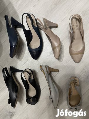 Női bőrszandálok 38