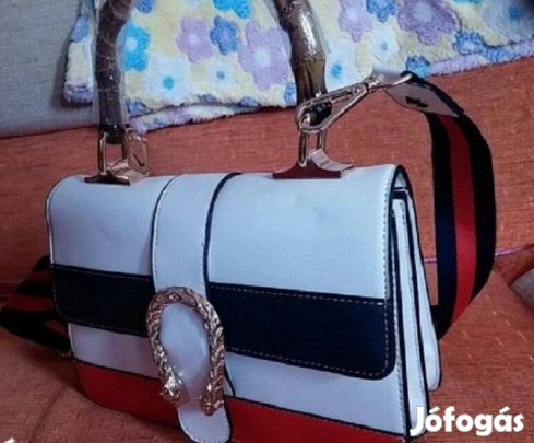 Női bőrtáska Új