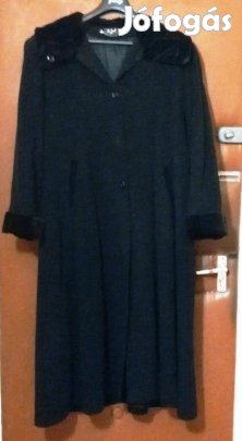 Női,butikban vásárolt fekete,hosszú szövetkabár,46-48-méret,újszerű/69