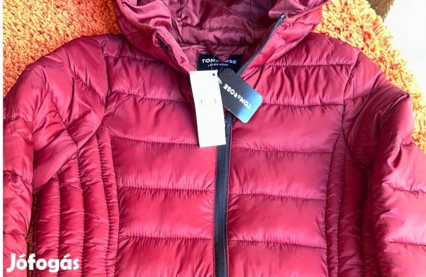 Női címkés kapucnis kabát (S-es méretben) Új