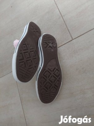 Női converse magasszárú 37-es