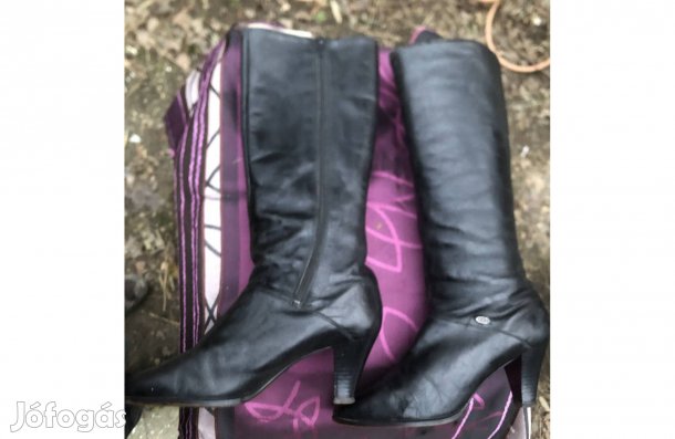 Női csizma 26,5 es fekete csizma 3000 Ft