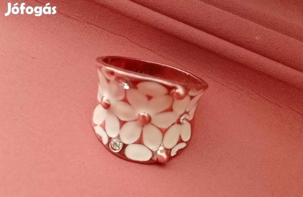 Női dekoratív régi réz gyűrű ( 20 mm ) eladó!