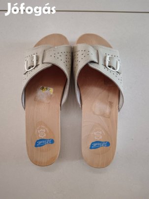 Női fapapucs 38-as méret
