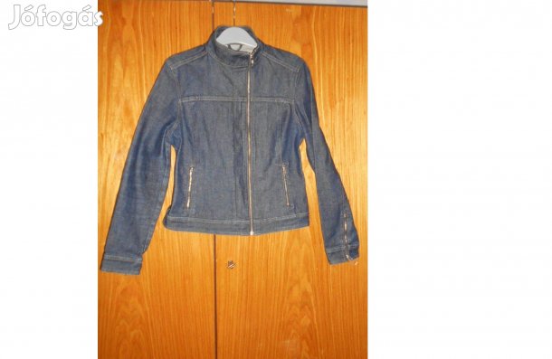 Női farmerkabát , nagyon csinos, újszerű, márkás, díszes. L - es