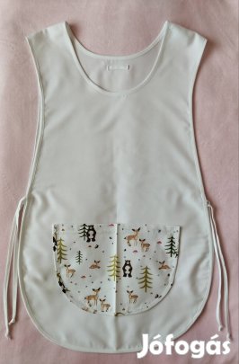 Női fehér lapköpeny,mintás zsebbel, ovis, munkaruha