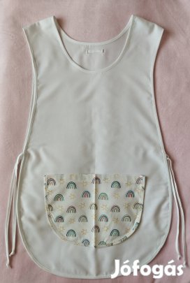 Női fehér lapköpeny,mintás zsebbel, ovis, munkaruha