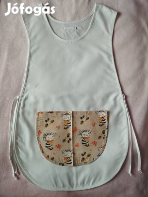 Női fehér lapköpeny,mintás zsebbel, ovis, munkaruha